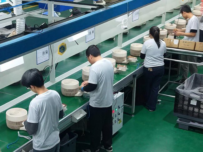 從高校畢業生到電商公司CEO:大學生創業者在拼多多帶動大批就業